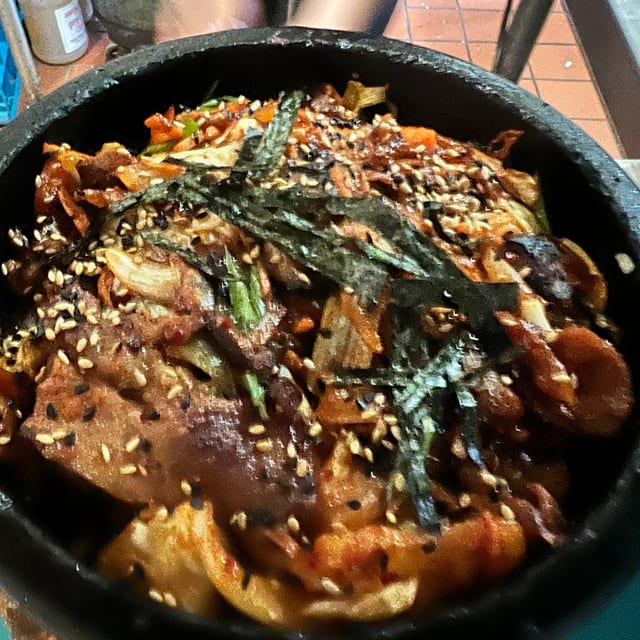 Stone-pot Spicy Pork.